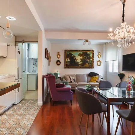 Home4u Congresos Apartment *